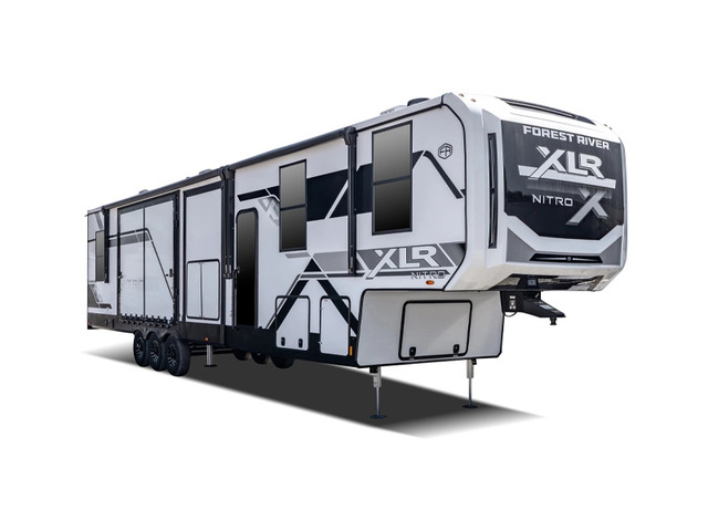 Custom Build & Price A XLR Nitro Toy Hauler (Fifth Wheel) by Forest River